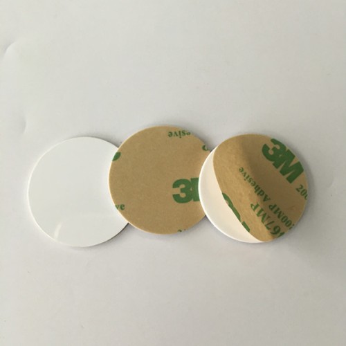 Círculo 30mm tipo 2 Ntag213 NFC disco Tag em brancoNFC disco adesivo