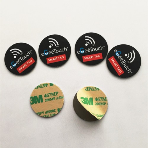 Anti-Metal Ntag216 PVC NFC nálepkaNa kovových NFC nálepka